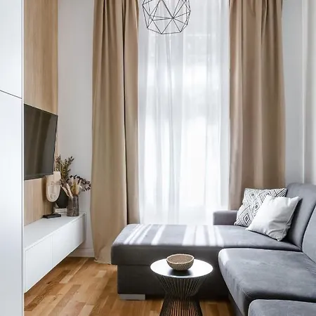Appartement Turnkey I Cozy By Letna Park *